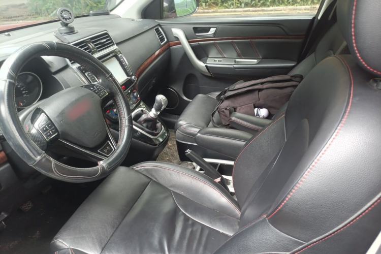 Used Haval H6 2014 Sport Version 1.5T Manual Two-Wheel Drive Elite Edition Left Front Seat