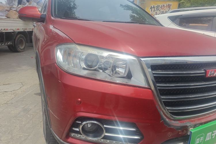 Used Haval H6 2014 Sport Version 1.5T Manual Two-Wheel Drive Elite Edition Right Front Headlight