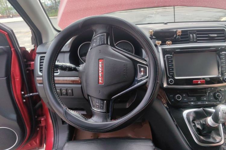 Used Haval H6 2014 Sport Version 1.5T Manual Two-Wheel Drive Elite Edition Steering Wheel