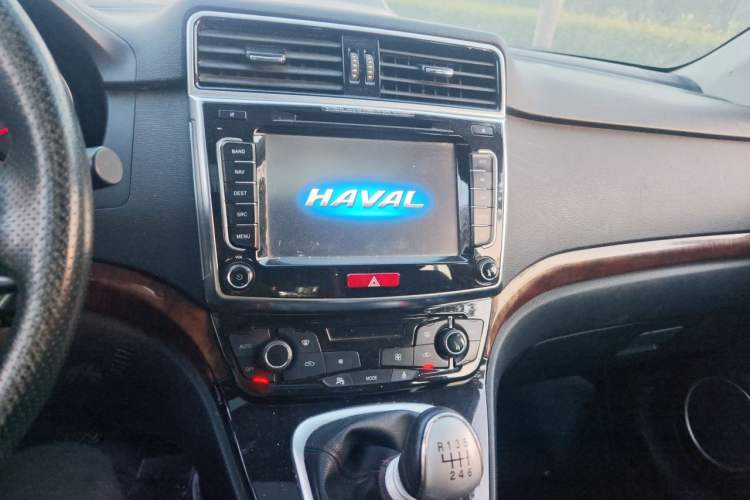 Used Haval H6 2014 Sport Version 1.5T Manual Two-Wheel Drive Elite Edition Audio And AC Panel