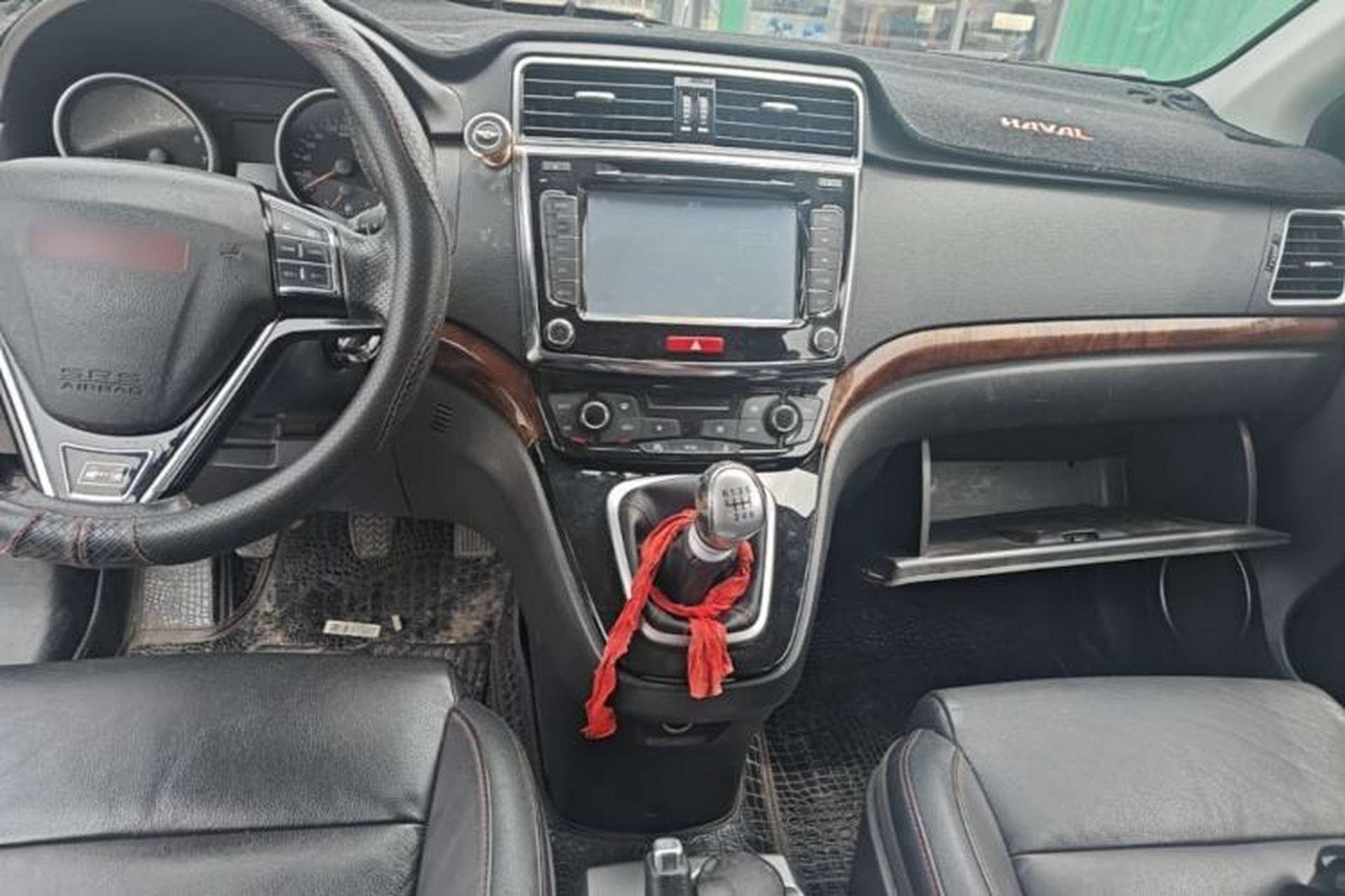 Used Haval H6 2014 Sport Version 1.5T Manual Two-Wheel Drive Elite Edition Center Console