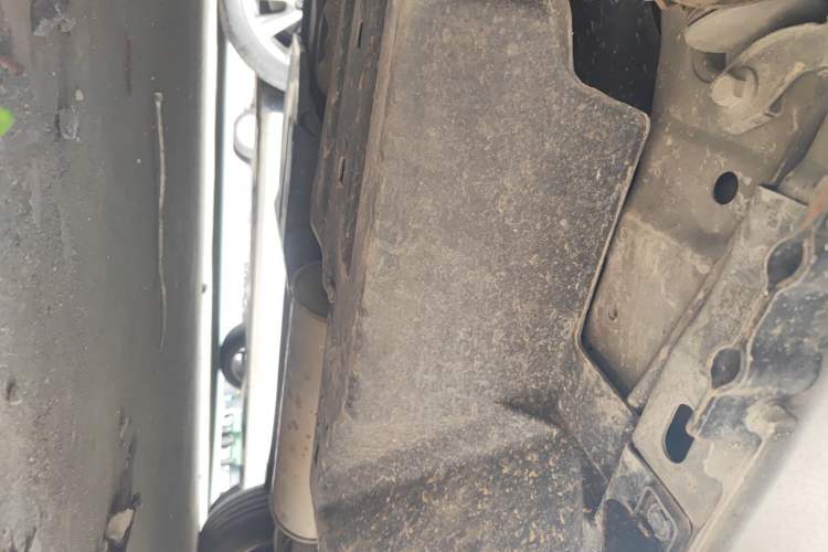 Used Haval H6 2014 Sport Version 1.5T Manual Two-Wheel Drive Elite Edition Chassis Rear Right