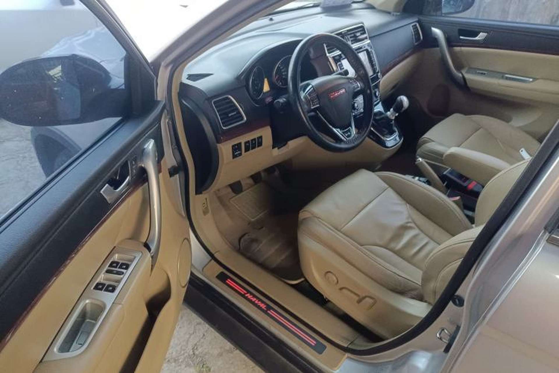 Used Haval H6 2014 Sport Version 1.5T Manual Two-Wheel Drive Elite Edition Driver Seat