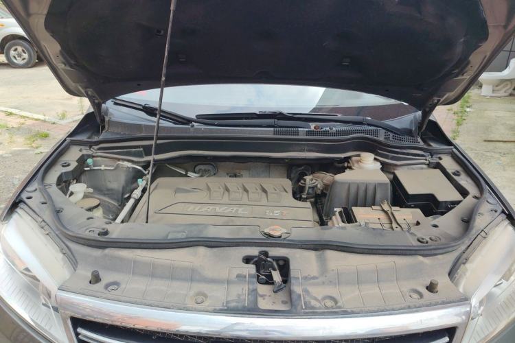 Used Haval H6 2014 Sport Version 1.5T Manual Two-Wheel Drive Elite Edition Engine Bay
