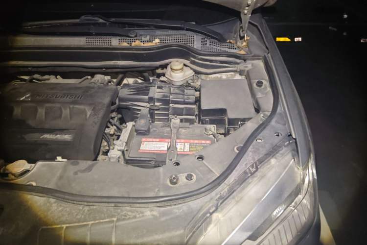 Used Haval H6 2014 Sport Edition 2.4L Automatic Elite Model Engine Bay Left