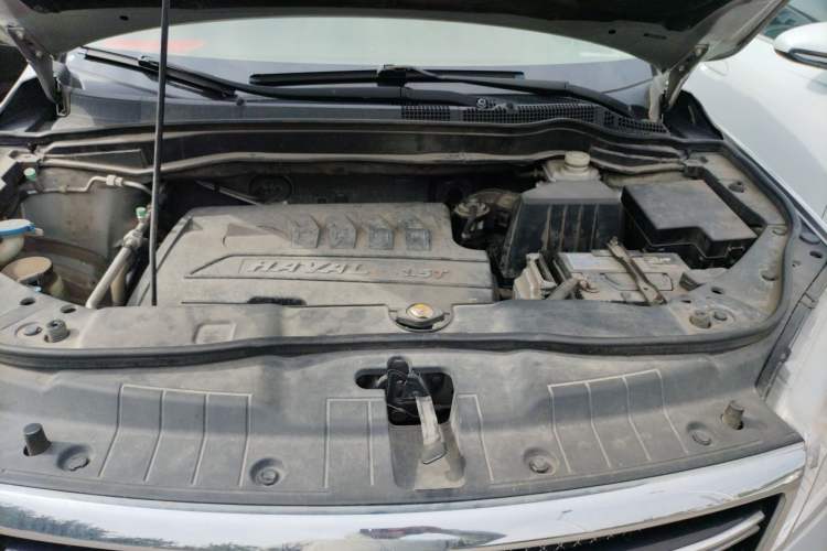 Used Haval H6 2014 Sport Version 1.5T Manual Two-Wheel Drive Elite Edition Engine Bay