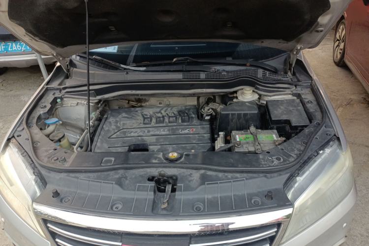 Used Haval H6 2014 Sport Version 1.5T Manual Two-Wheel Drive Elite Edition Engine Bay