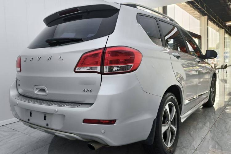 Used Haval H6 2014 Upgraded Model 2.0T Diesel Manual 4x4 Prestige Version Exterior 4