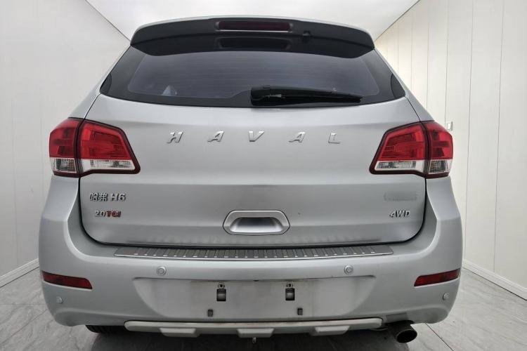 Used Haval H6 2014 Upgraded Model 2.0T Diesel Manual 4x4 Prestige Version Exterior 5