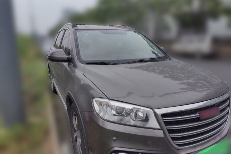 Used Haval H6 2014 Sport Edition 2.0T Diesel Manual Two-Wheel Drive Prestige Model Front Right 45 Deg