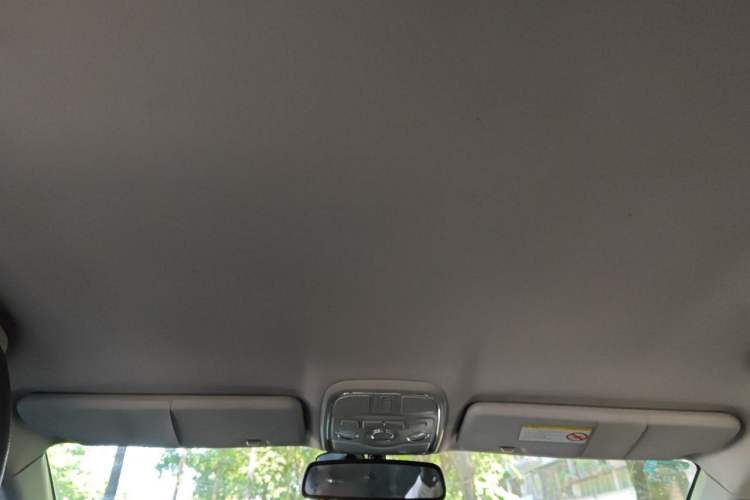 Used Haval H6 2014 Upgraded Model 1.5T Manual Two-Wheel Drive Elite Version Headliner