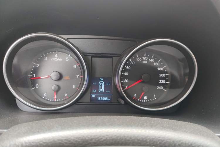 Used Haval H6 2014 Sport Version 1.5T Manual Two-Wheel Drive Elite Edition Instrument Cluster