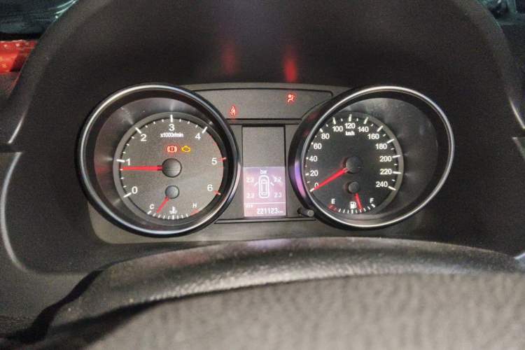Used Haval H6 2014 Sport Edition 2.0T Diesel Manual Two-Wheel Drive Prestige Model Instrument Cluster