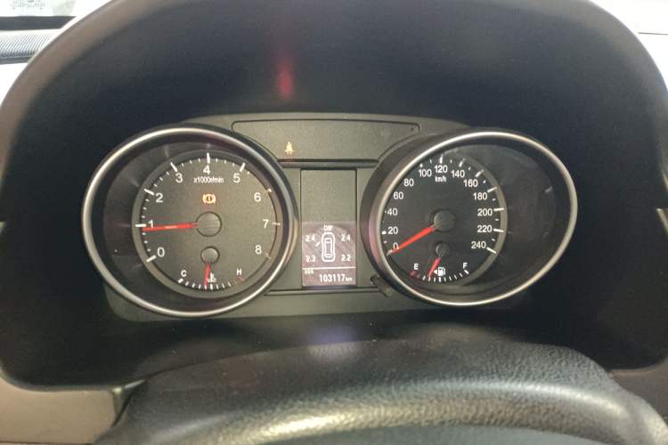 Used Haval H6 2014 Sport Version 1.5T Manual Two-Wheel Drive Elite Edition Instrument Cluster