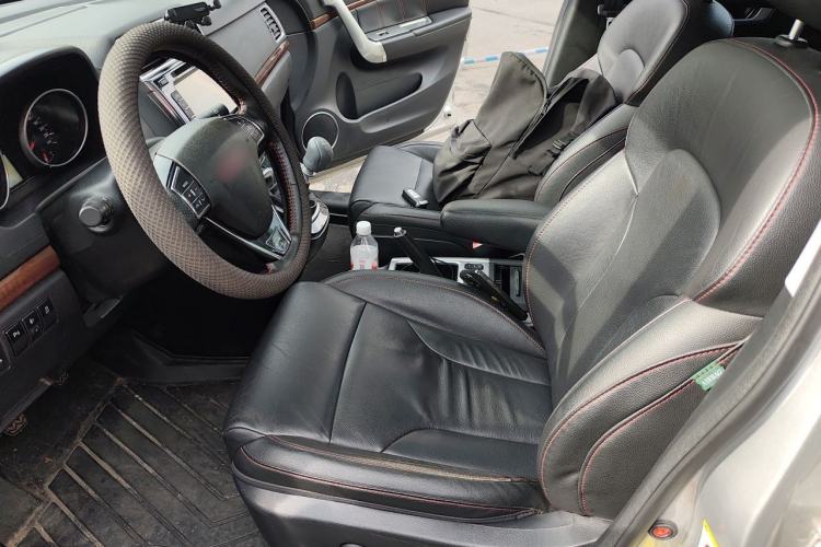 Used Haval H6 2014 Sport Version 1.5T Manual Two-Wheel Drive Elite Edition Left Front Seat