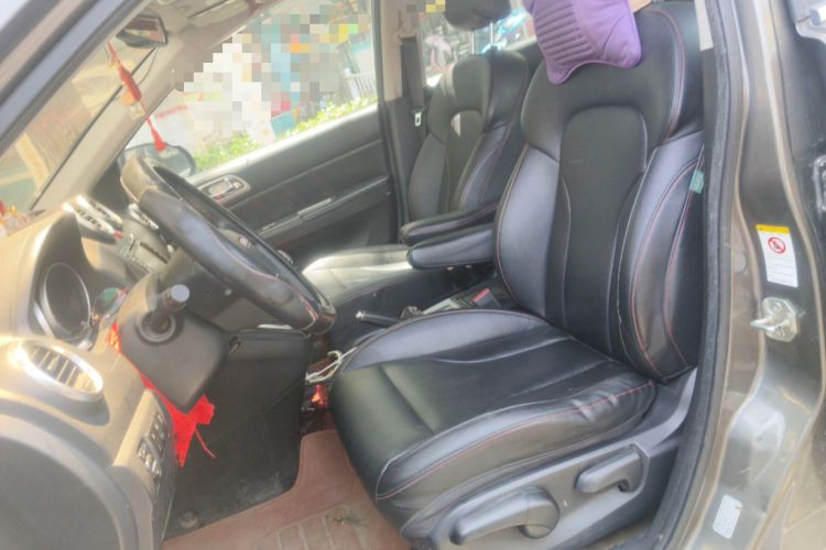 Used Haval H6 2014 Upgraded Model 1.5T Manual Two-Wheel Drive Elite Version Left Front Seat