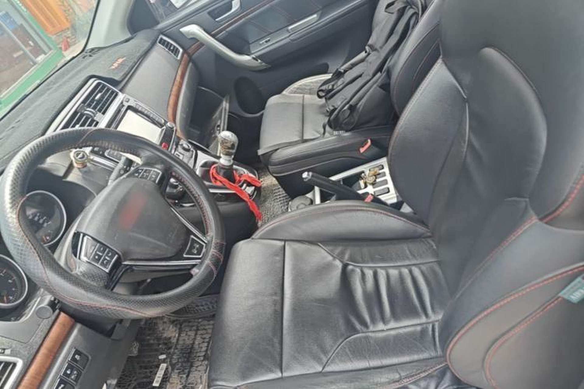 Used Haval H6 2014 Sport Version 1.5T Manual Two-Wheel Drive Elite Edition Left Front Seat