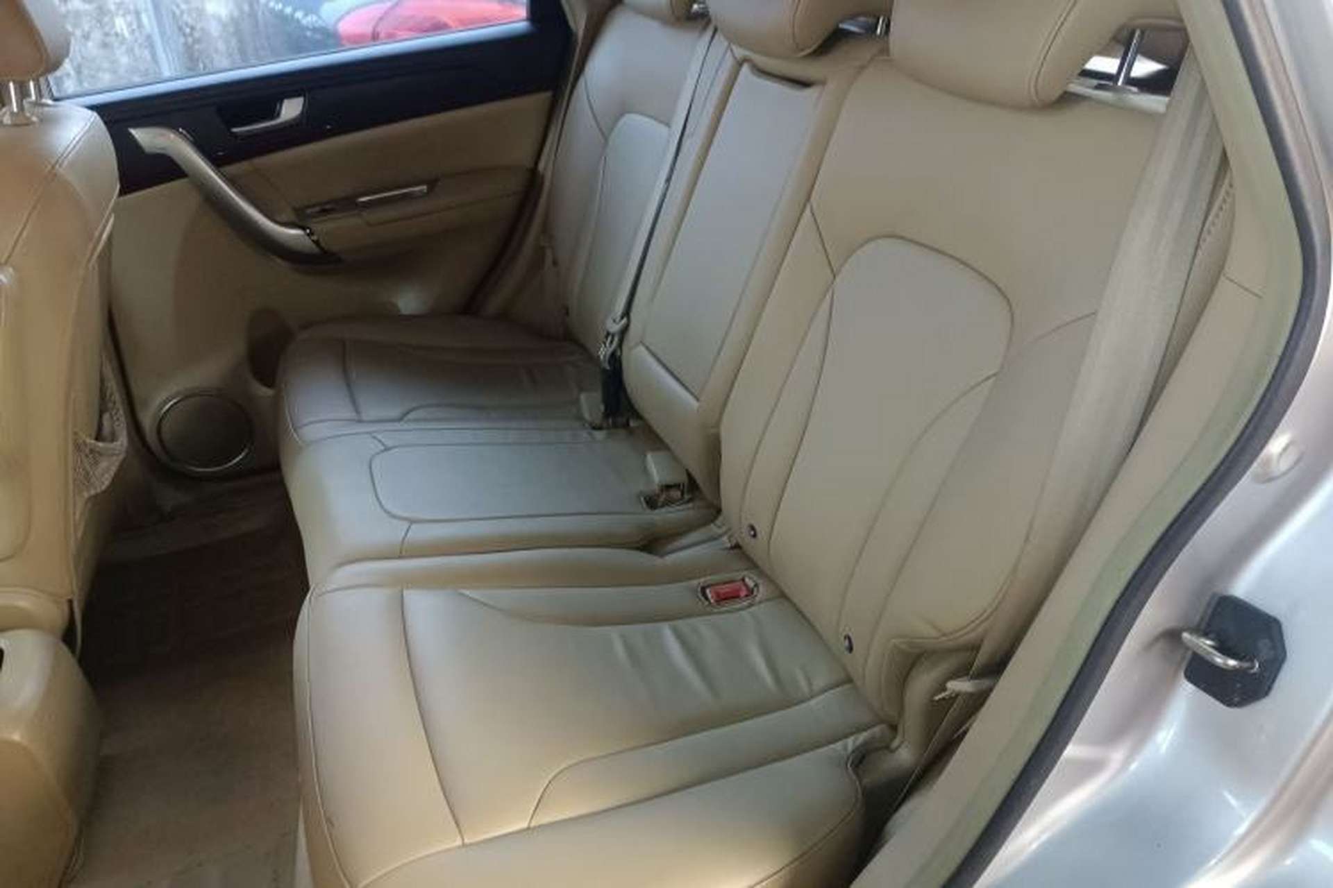Used Haval H6 2014 Sport Version 1.5T Manual Two-Wheel Drive Elite Edition Left Rear Seat