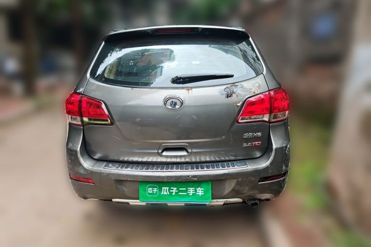 Used Haval H6 2014 Upgraded Model 2.0T Diesel Manual Two-Wheel Drive Urban Version Rear