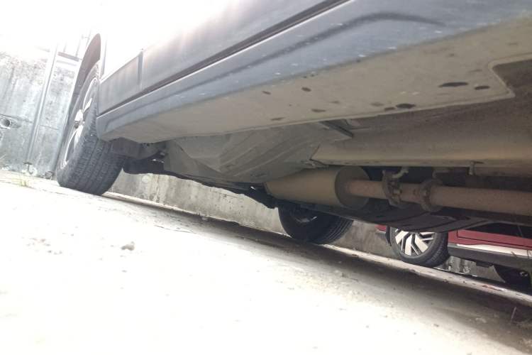 Used Haval H6 2014 Sport Version 1.5T Manual Two-Wheel Drive Elite Edition Right Side Sill