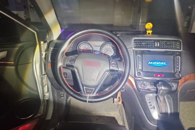 Used Haval H6 2014 Sport Edition 2.4L Automatic Elite Model Steering Wheel