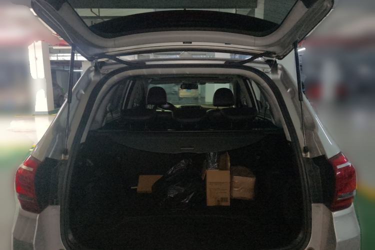 Used Haval H6 2014 Sports Edition 2.4L Automatic Prestige Model Trunk