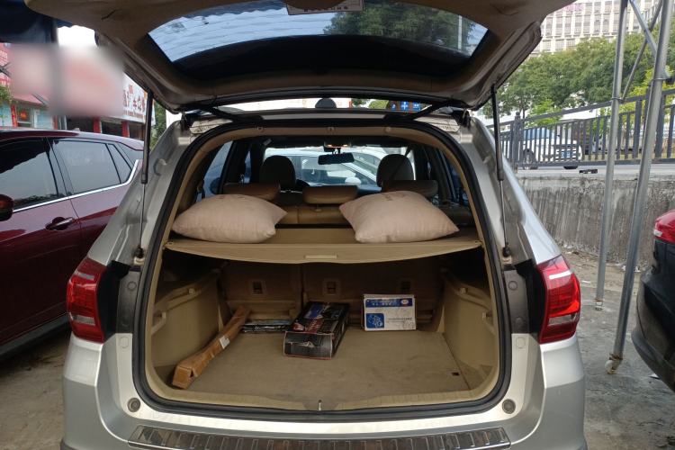 Used Haval H6 2014 Sport Version 1.5T Manual Two-Wheel Drive Elite Edition Trunk