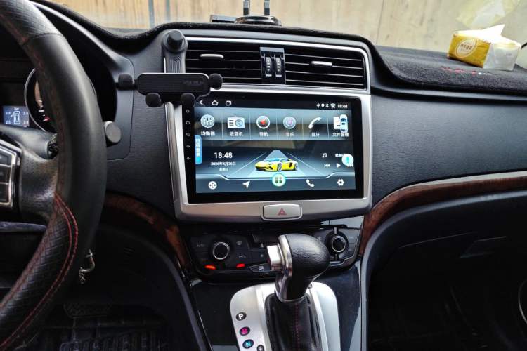 Used Haval H6 2014 Sport Edition 2.4L Automatic Elite Model Audio And AC Panel