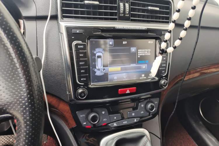 Used Haval H6 2014 Sport Version 1.5T Manual Two-Wheel Drive Elite Edition Audio And AC Panel