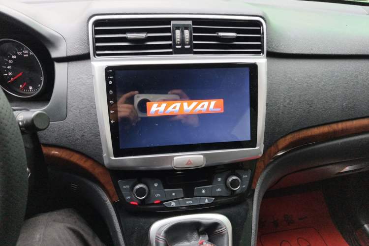Used Haval H6 2014 Sport Version 1.5T Manual Two-Wheel Drive Elite Edition Audio And AC Panel