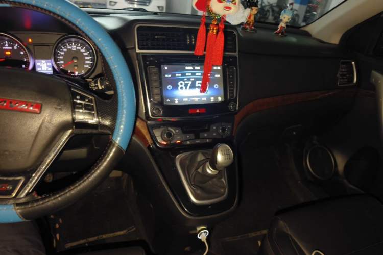 Used Haval H6 2014 Sport Version 1.5T Manual Two-Wheel Drive Elite Edition Audio And AC Panel