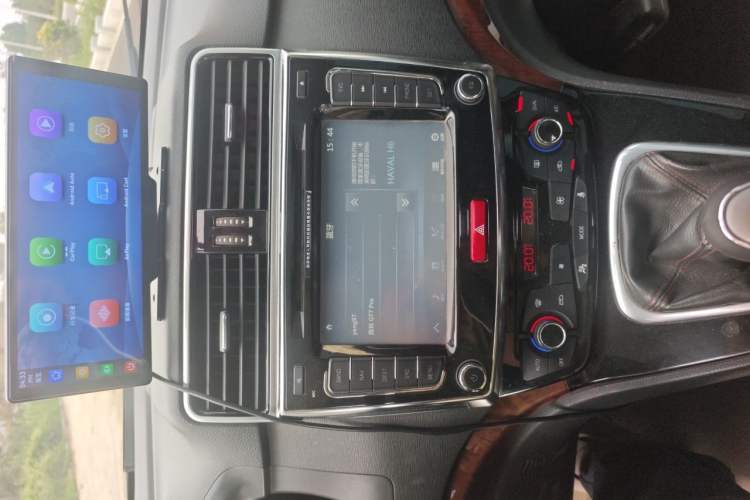 Used Haval H6 2014 Sport Version 1.5T Manual Two-Wheel Drive Elite Edition Audio And AC Panel