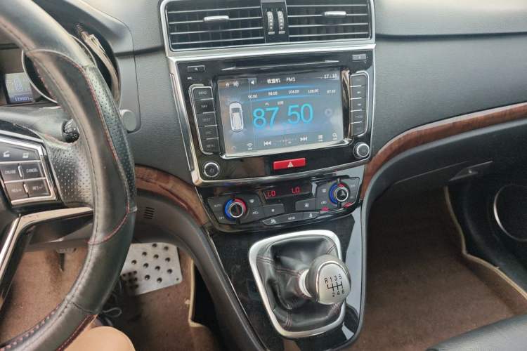 Used Haval H6 2014 Sport Version 1.5T Manual Two-Wheel Drive Elite Edition Audio And AC Panel