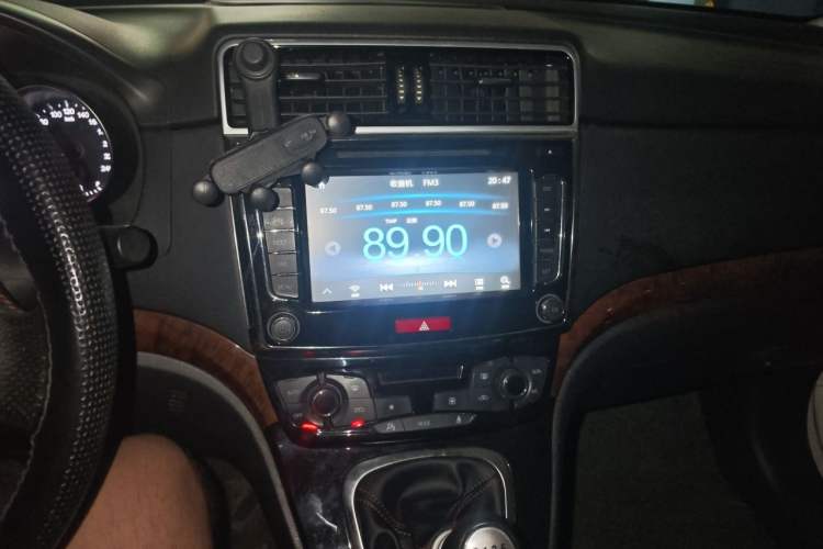 Used Haval H6 2014 Sport Version 1.5T Manual Two-Wheel Drive Elite Edition Audio And AC Panel