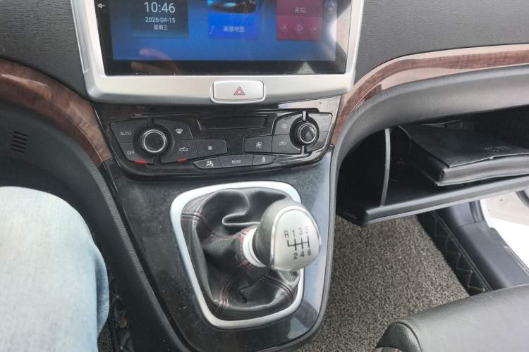 Used Haval H6 2014 Sport Version 1.5T Manual Two-Wheel Drive Elite Edition Audio And AC Panel