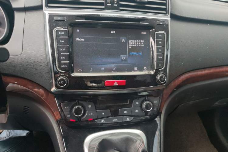 Used Haval H6 2014 Sport Version 1.5T Manual Two-Wheel Drive Elite Edition Audio And AC Panel