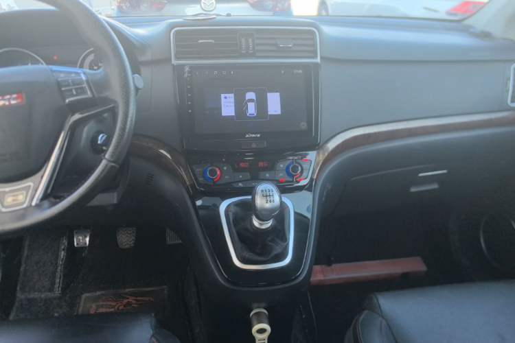 Used Haval H6 2014 Sport Version 1.5T Manual Two-Wheel Drive Elite Edition Audio And AC Panel