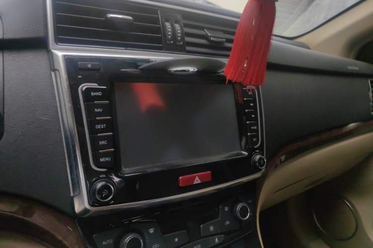Used Haval H6 2014 Sport Version 1.5T Manual Two-Wheel Drive Elite Edition Audio And AC Panel