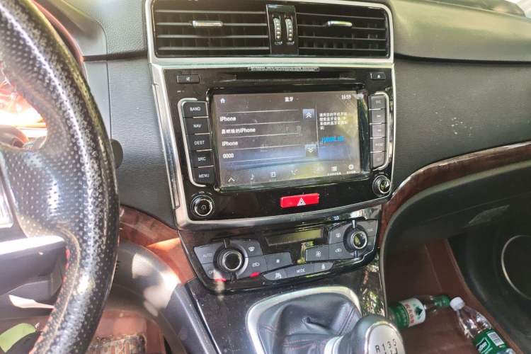 Used Haval H6 2014 Sport Version 1.5T Manual Two-Wheel Drive Elite Edition Audio And AC Panel