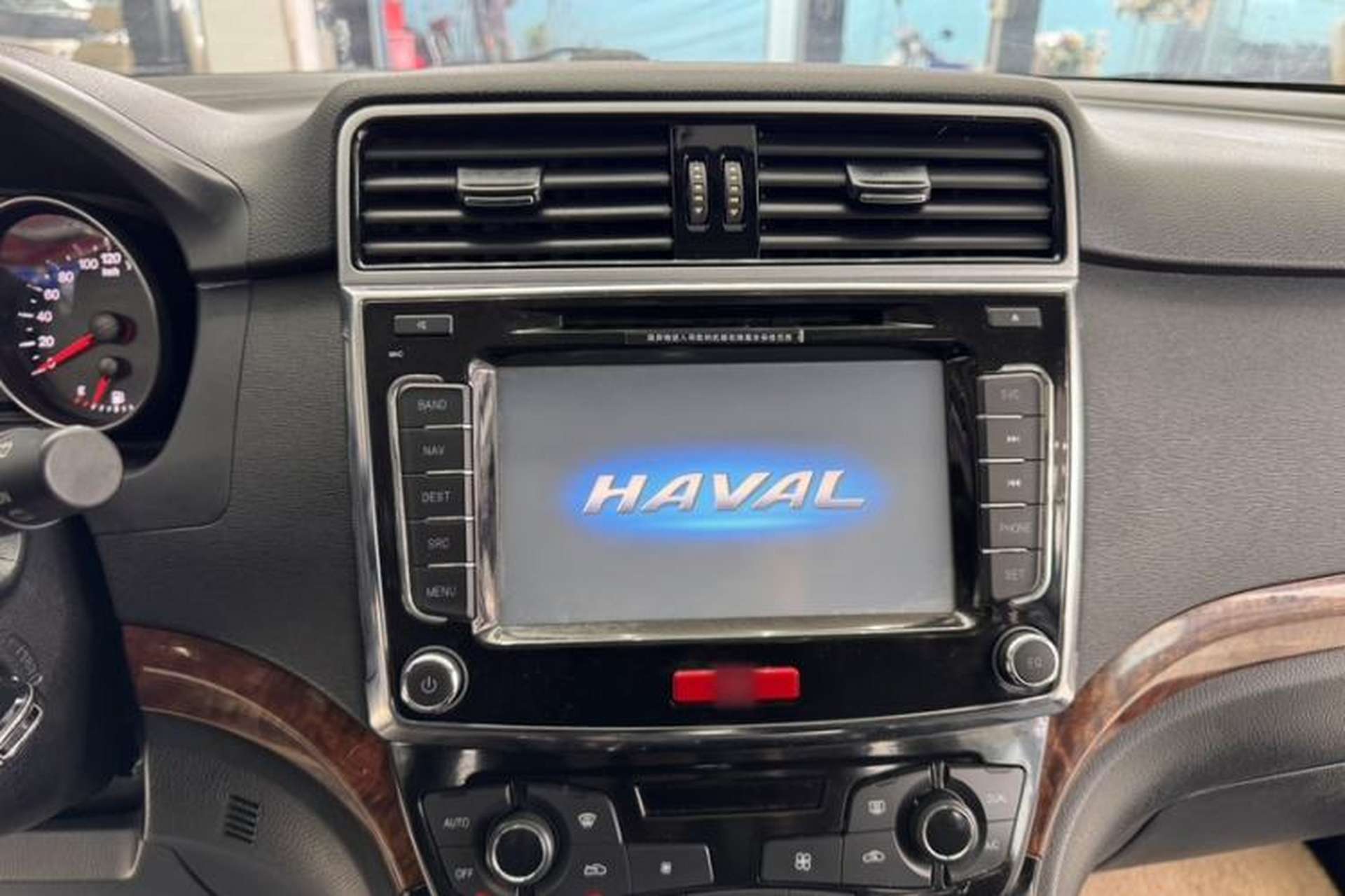 Used Haval H6 2014 Sport Version 1.5T Manual Two-Wheel Drive Elite Edition Audio And AC Panel