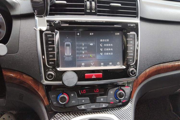 Used Haval H6 2014 Sport Version 1.5T Manual Two-Wheel Drive Elite Edition Audio And AC Panel