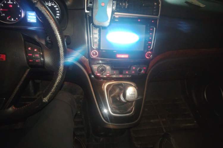 Used Haval H6 2014 Sport Version 1.5T Manual Two-Wheel Drive Elite Edition Audio And AC Panel
