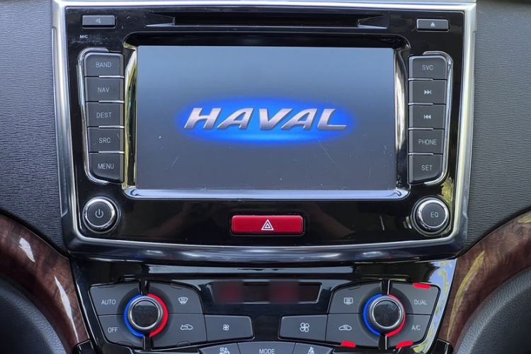 Used Haval H6 2014 Sport Version 1.5T Manual Two-Wheel Drive Elite Edition Audio And AC Panel
