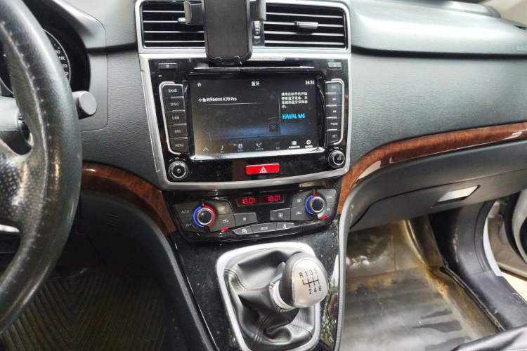 Used Haval H6 2014 Sport Edition 2.0T Diesel Manual Two-Wheel Drive Prestige Model Audio And AC Panel
