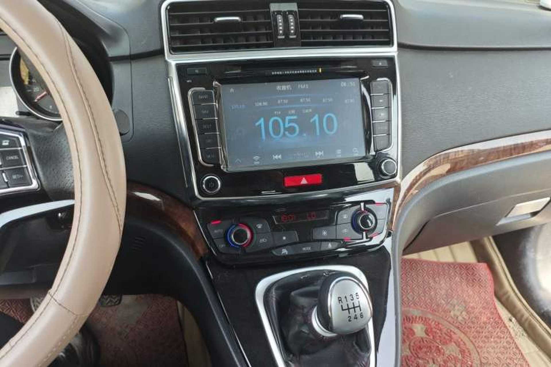 Used Haval H6 2014 Sport Version 1.5T Manual Two-Wheel Drive Elite Edition Audio And AC Panel