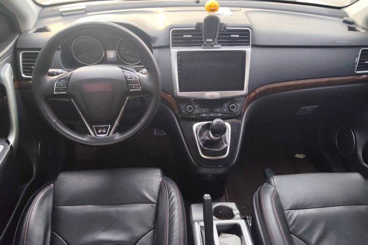 Used Haval H6 2014 Sport Version 1.5T Manual Two-Wheel Drive Elite Edition Center Console
