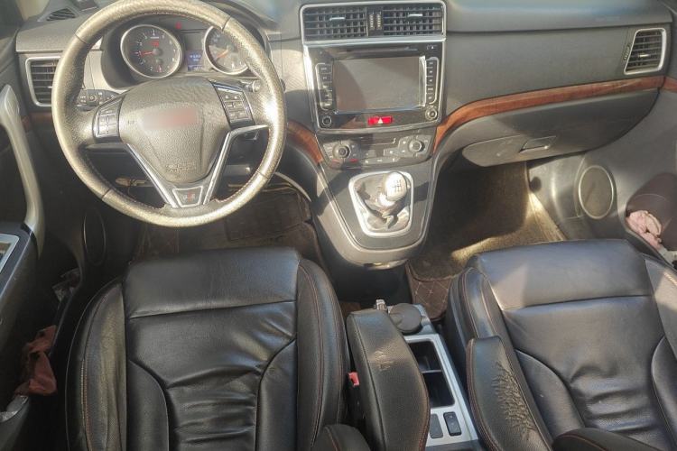 Used Haval H6 2014 Sport Version 1.5T Manual Two-Wheel Drive Elite Edition Center Console
