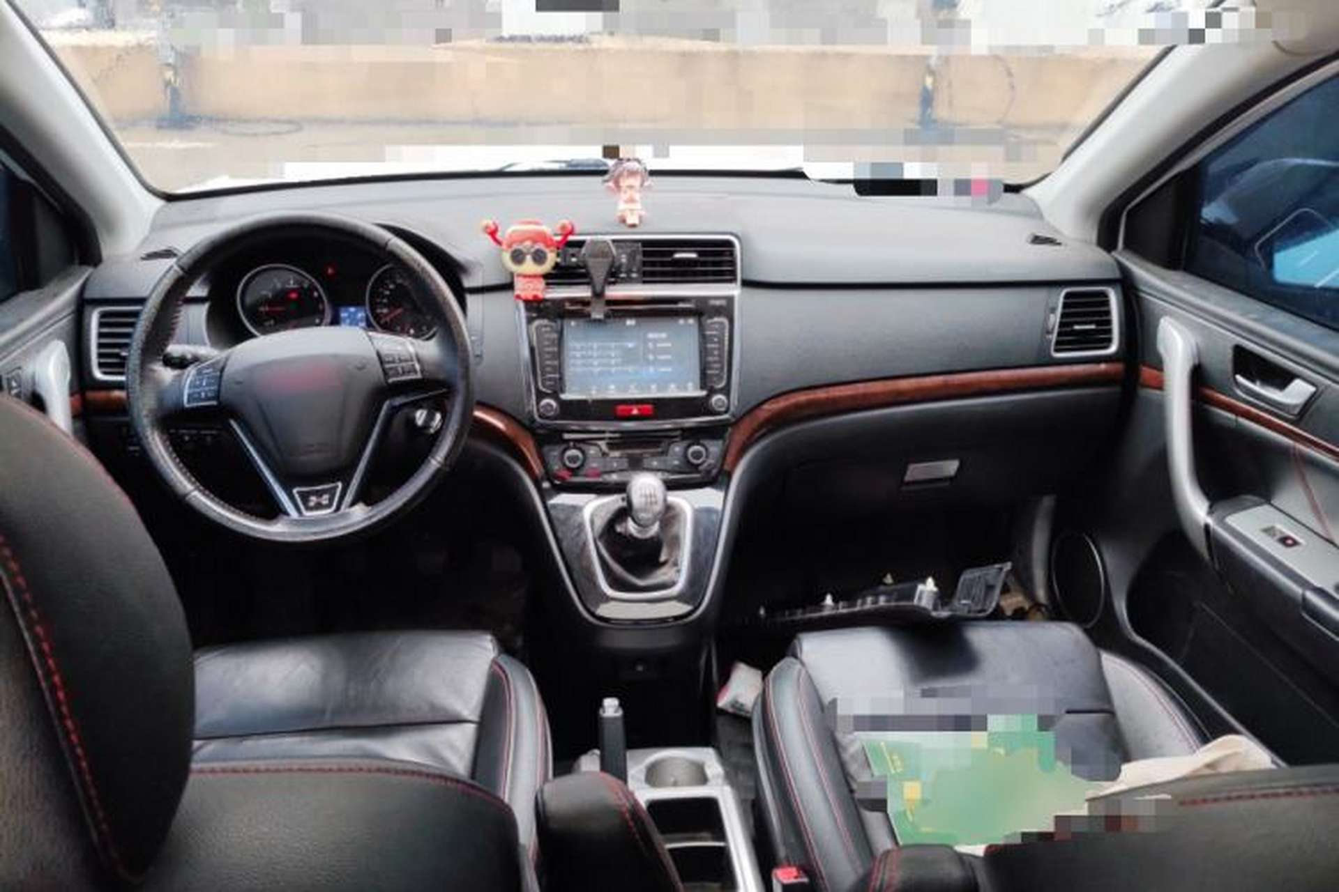 Used Haval H6 2014 Sport Version 1.5T Manual Two-Wheel Drive Elite Edition Center Console