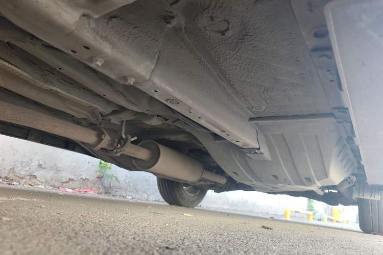 Used Haval H6 2014 Sport Version 1.5T Manual Two-Wheel Drive Elite Edition Chassis Front Left