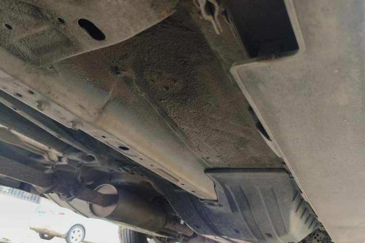 Used Haval H6 2014 Sport Version 1.5T Manual Two-Wheel Drive Elite Edition Chassis Front Left
